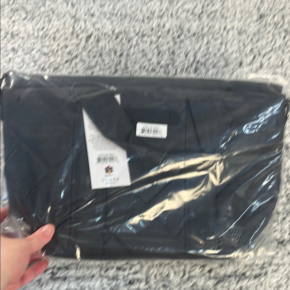 NWT Lug Dory Crossbody Bag - Brushed Grey